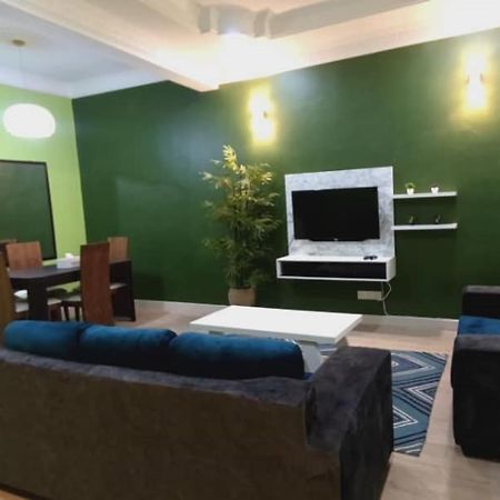 Homestay Dr. Z Klang Buitenkant foto